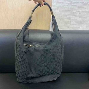 Vintage Gucci Shoulder Bag